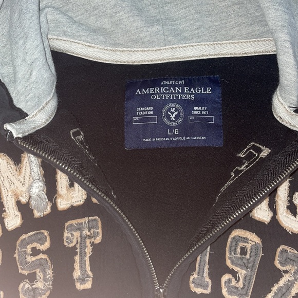 American Eagle ZipUp Hoodie - Picture 2 of 2